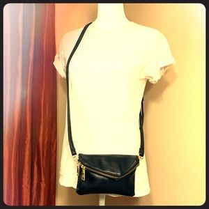 AMAZING Steve Madden crossbody